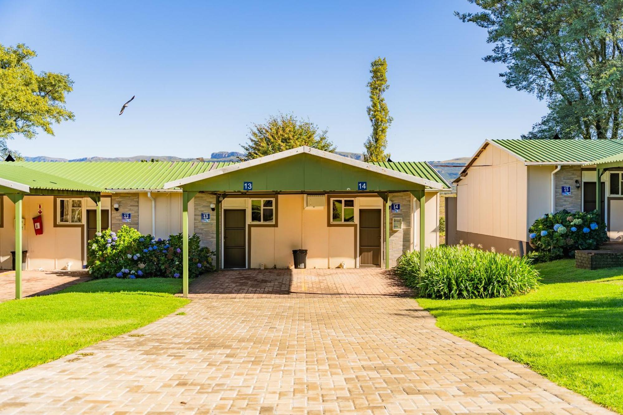 Atkv Drakensville Langkloof Exterior foto